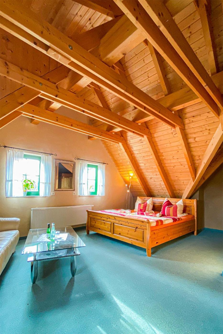 Hotel Olbernhau Mit Sauna - Kleines Landhotel Zur Ofenschenke Buitenkant foto