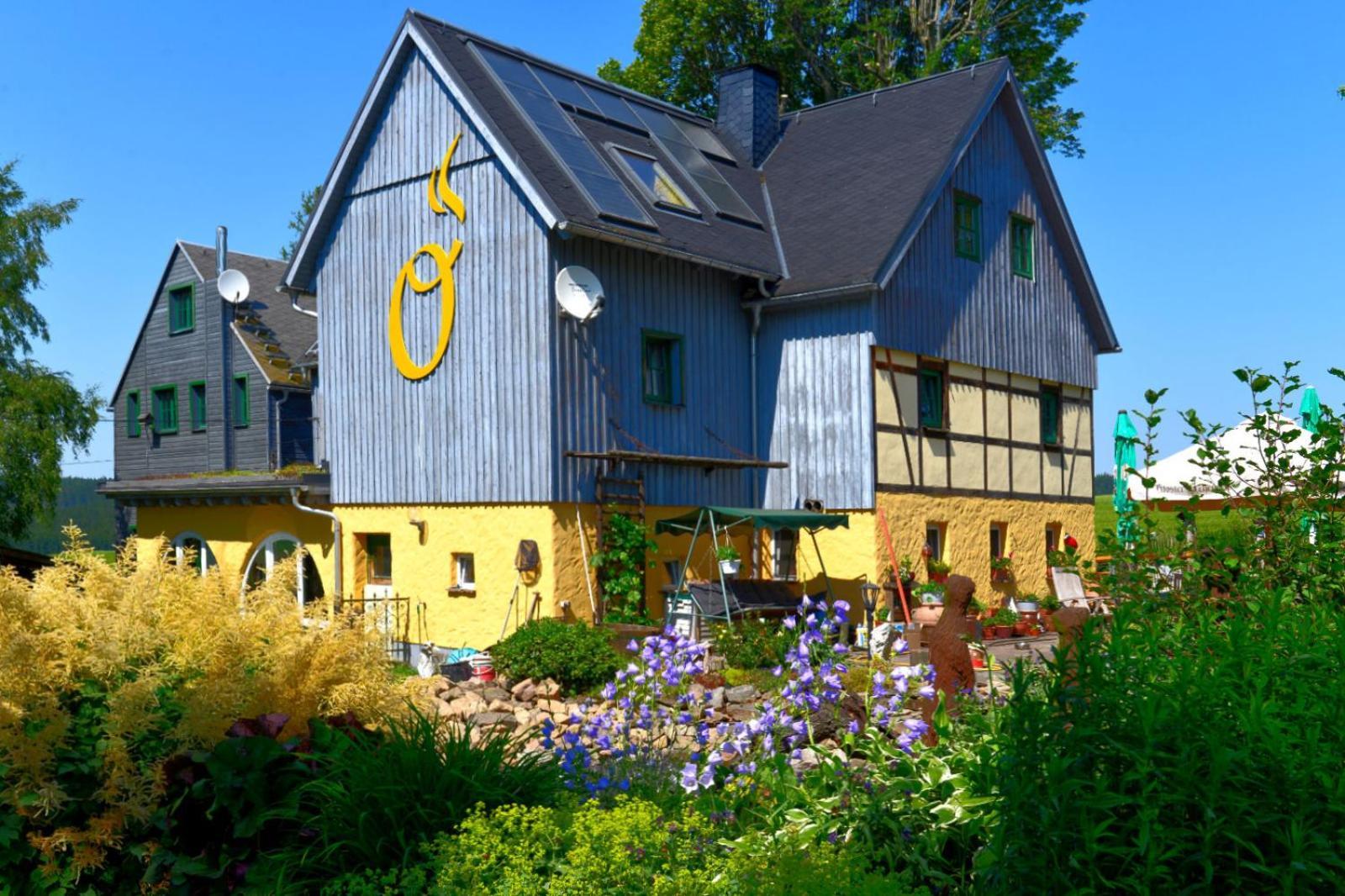Hotel Olbernhau Mit Sauna - Kleines Landhotel Zur Ofenschenke Buitenkant foto