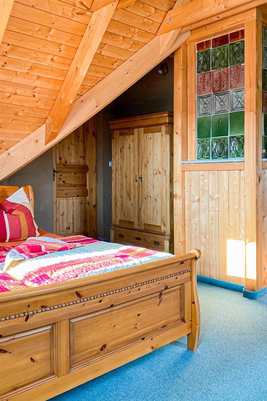 Hotel Olbernhau Mit Sauna - Kleines Landhotel Zur Ofenschenke Buitenkant foto